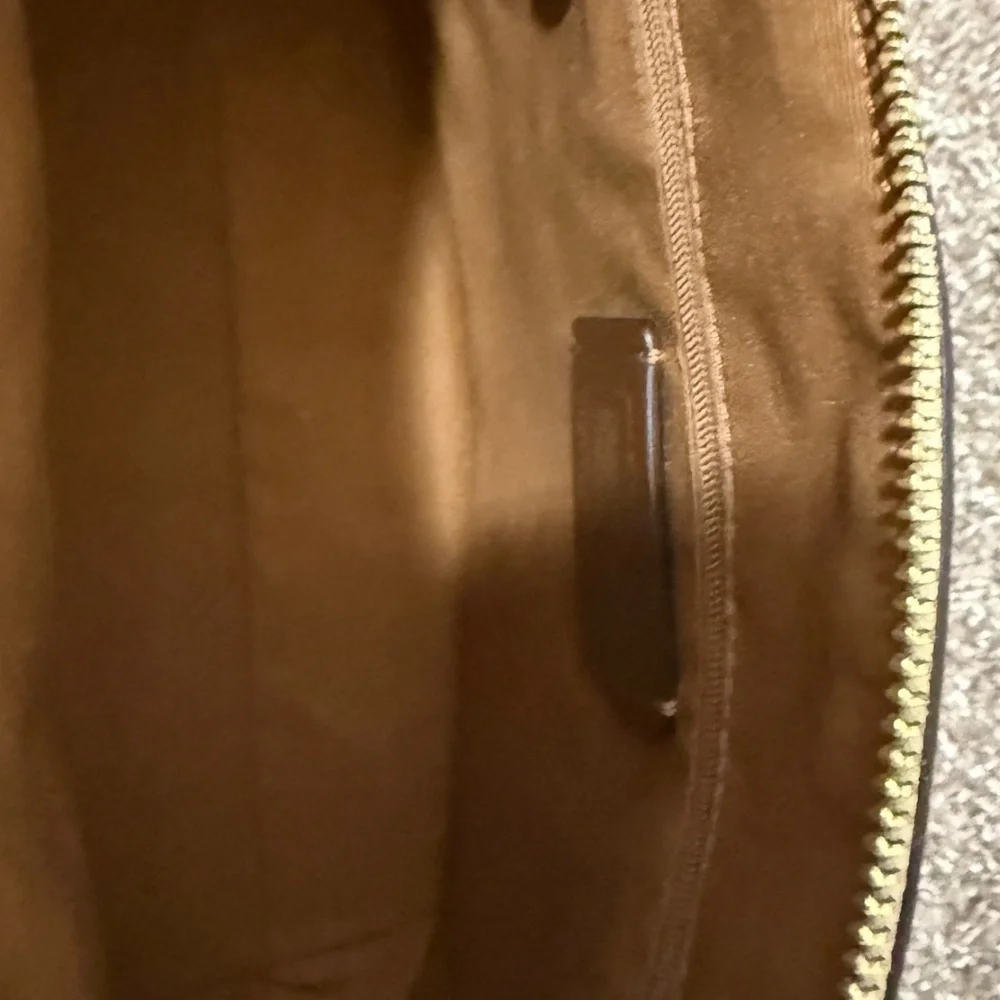 Signature Prairie Satchel & Crossbody.  Light Khaki/Chalk - Picture 5 of 6